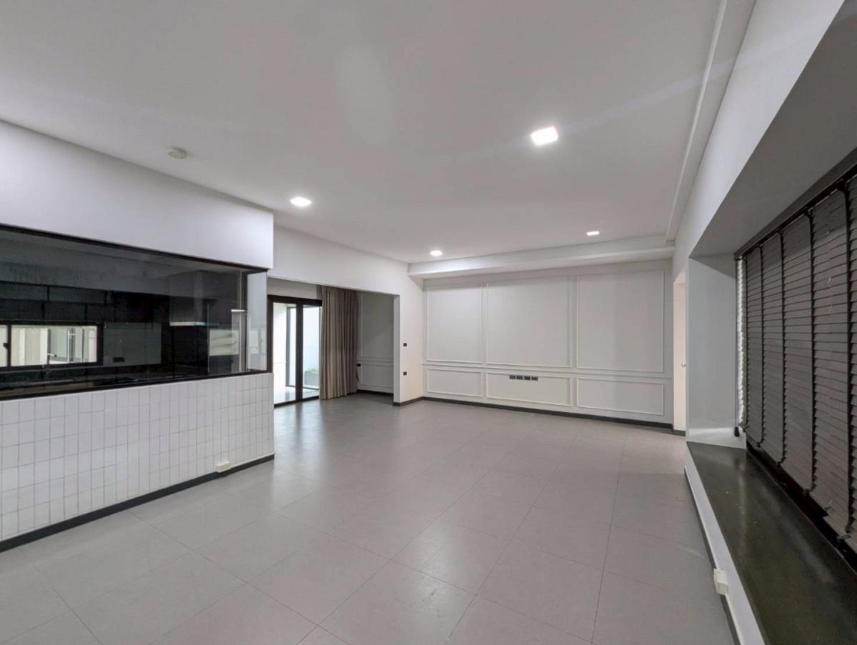 วีเว่ บางนา 