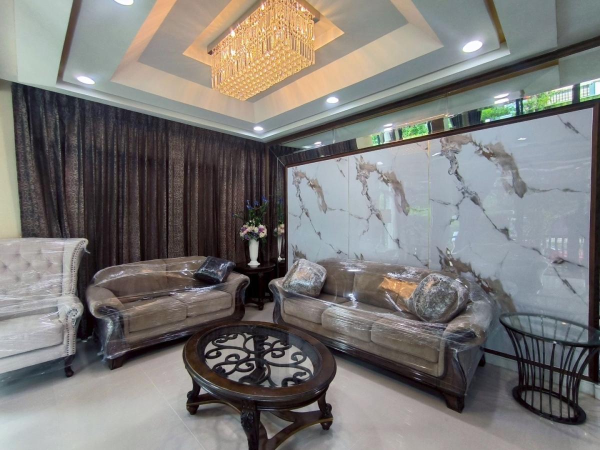 เศรษฐสิริ กรุงเทพกรีฑา 1 