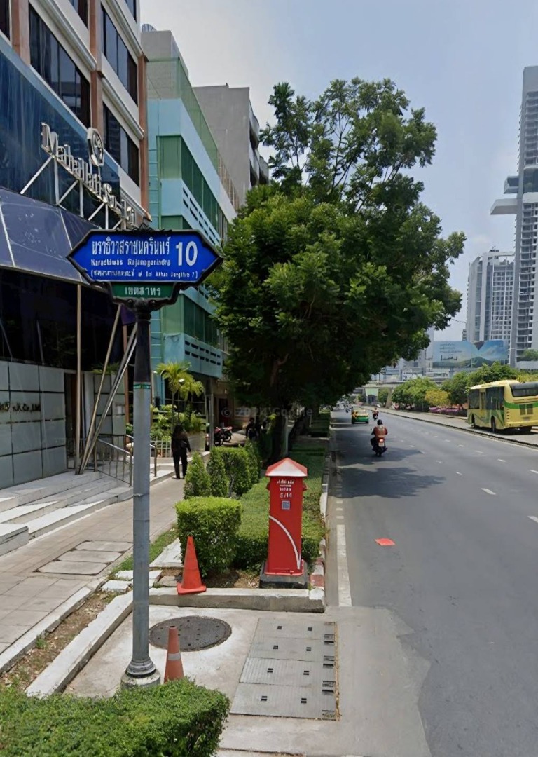 ขายด่วน ! ! ที่ดินพร้อมสิ่งปลูกสร้างกลางเมือง ที่ดินใหญ่ ใกล้ BTS เซนต์หลุยส์ และ BTS ช่องนนทรี