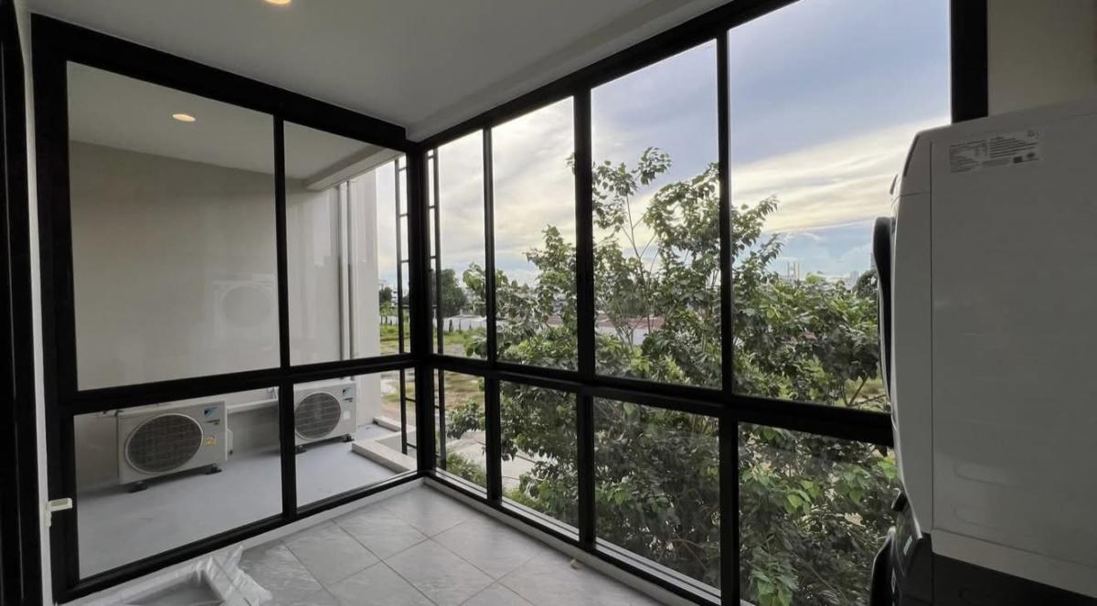 Demi สาธุ 49  แปลงที่อยู่ใกล้ Clubhouse ที่สุด