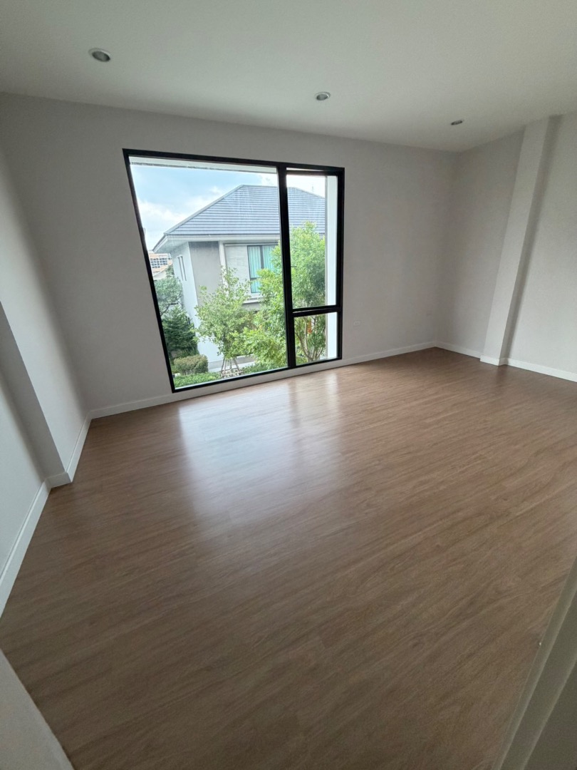 ให้เช่า บ้านเดี่ยว 2 ชั้น บางนา กม.5