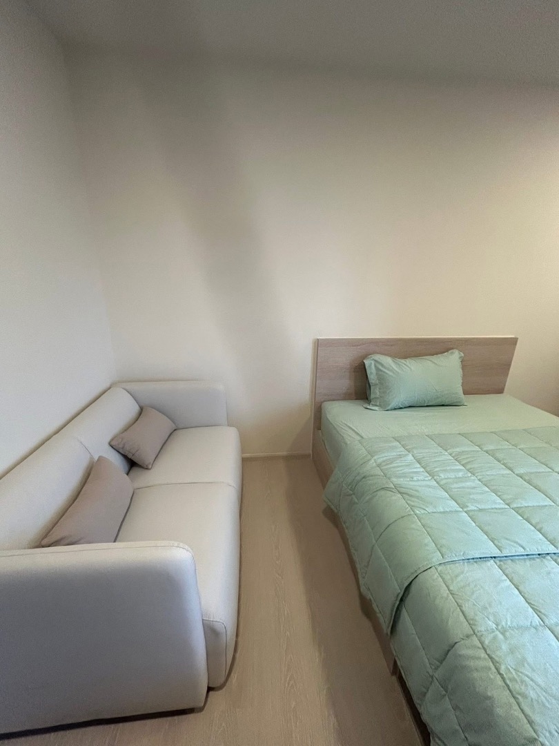 ให้เช่าด่วน! FLO by Sansiri | 15,000฿ | ห้องใหม่เอี่ยม • Built-in ทั้งห้อง • ใกล้ ICONSIAM & BTS คลองสาน