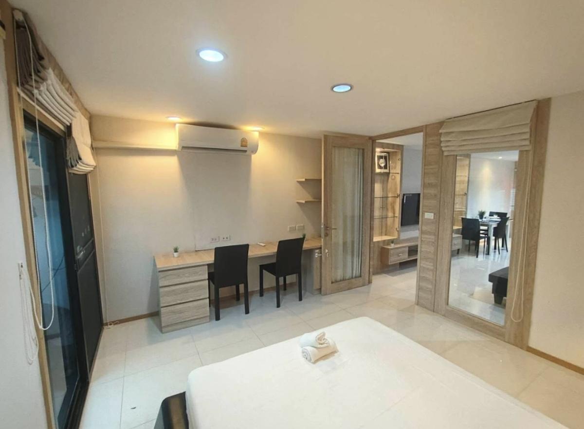 Waterford Diamond Sukhumvit 30/1 2 Bedrooms  38,000/MONTH 