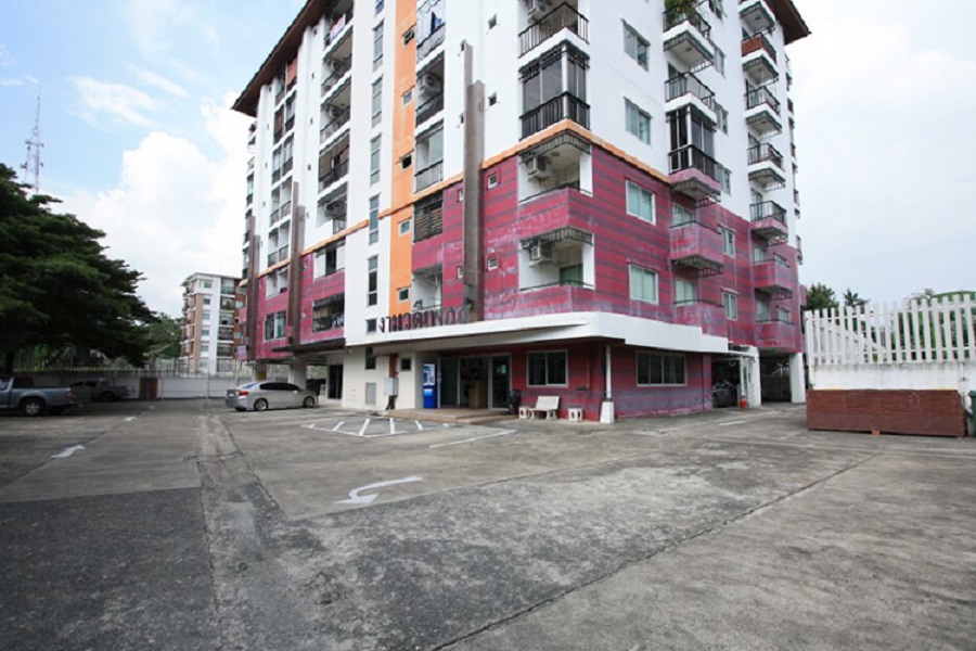 Condo-Ngamwadee-Place