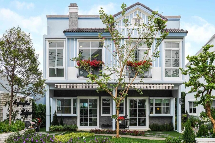 Indy-Srinakarin-Praeksa