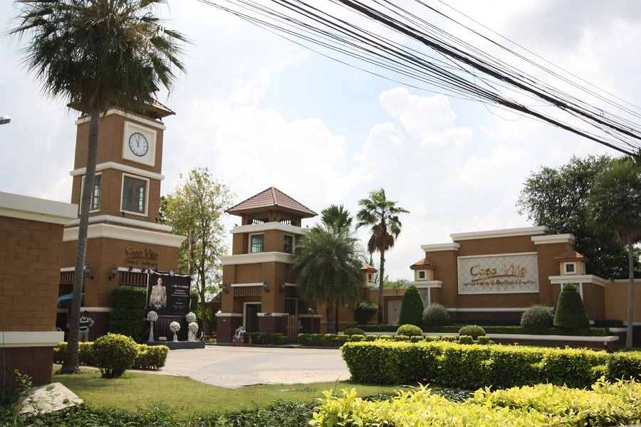 คาซ่าวิลล์-ศรีนครินทร์