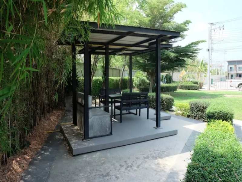 Sinnakhon-Ville-Prachauthit-Khu-Sang