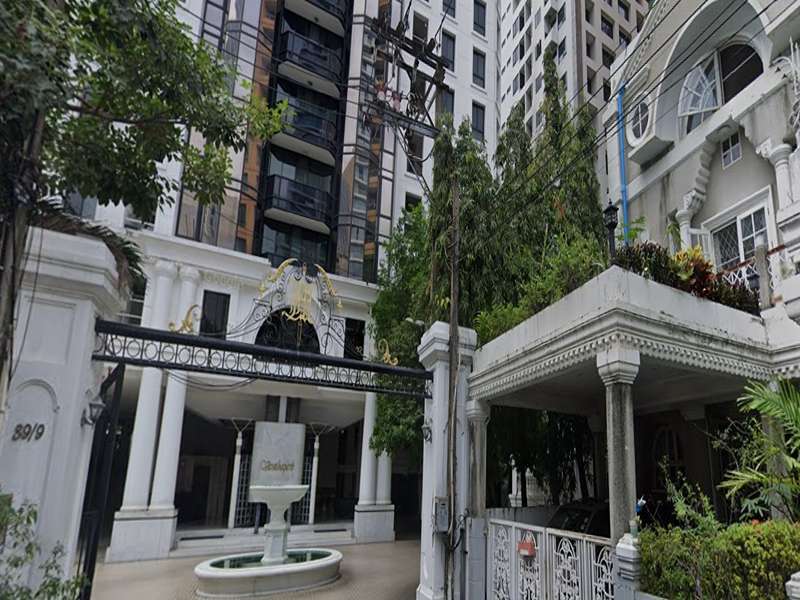 Vanicha-Park-Langsuan