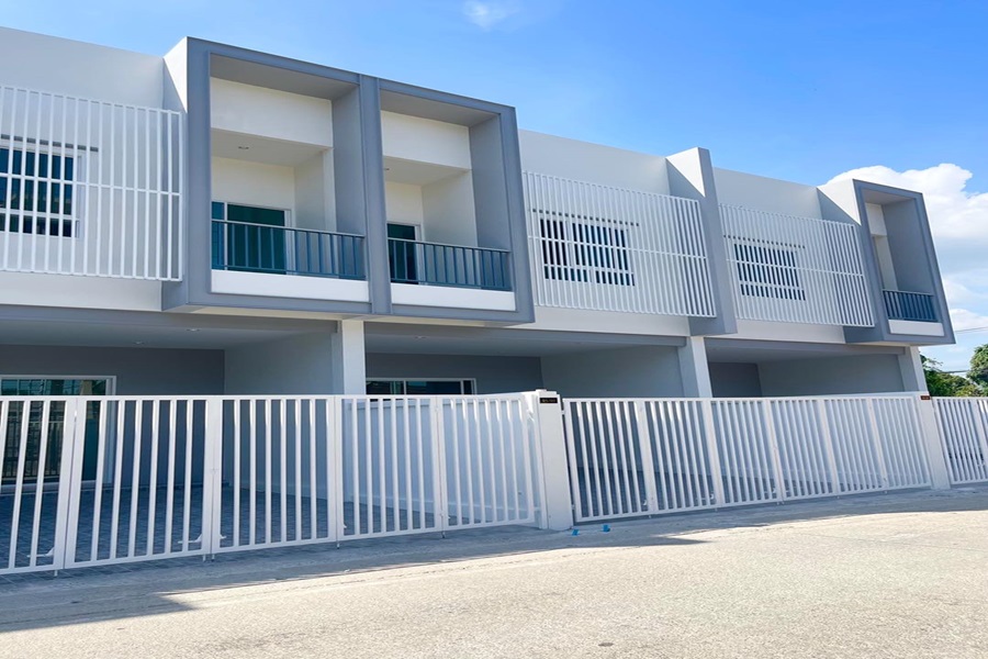 มะลิ-โฮม-ฉลอง