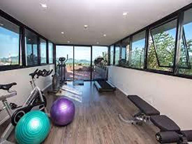 ดีลักซ์-คอนโดมิเนียม